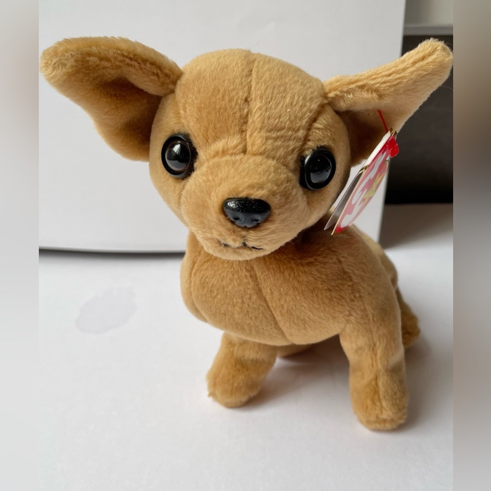 Ty whisper the dog beanie baby 1999